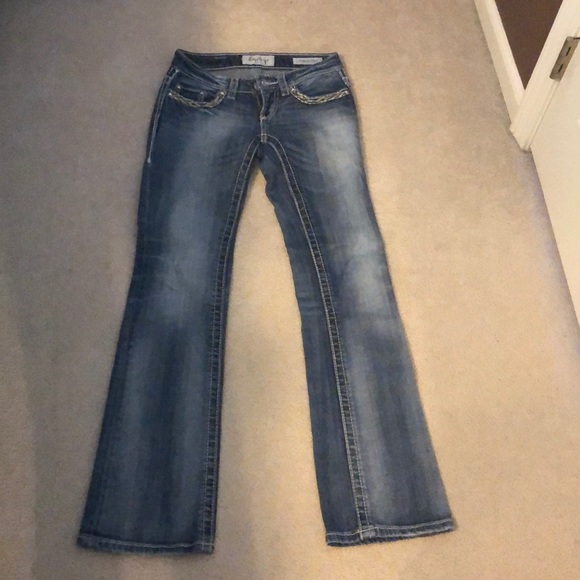 Daytrip Denim - Daytrip Jeans Daytrip Denim - Daytrip Jeans